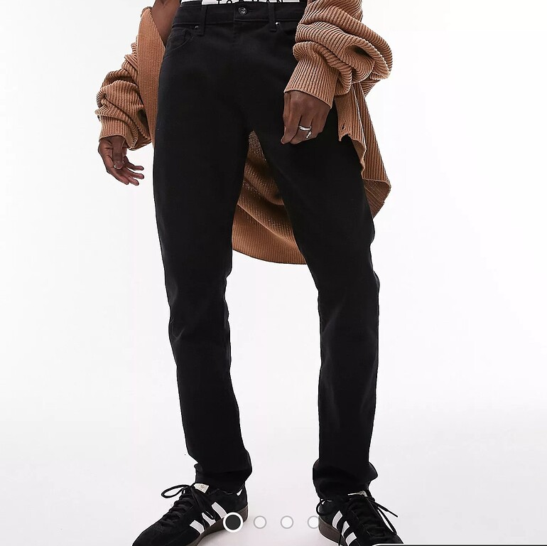 Screenshot_20231127_164002_ASOS