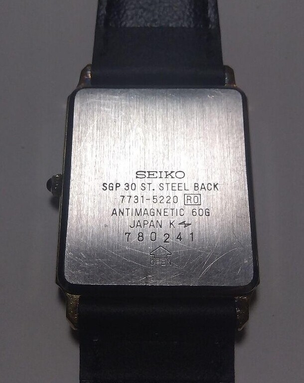 1000009579