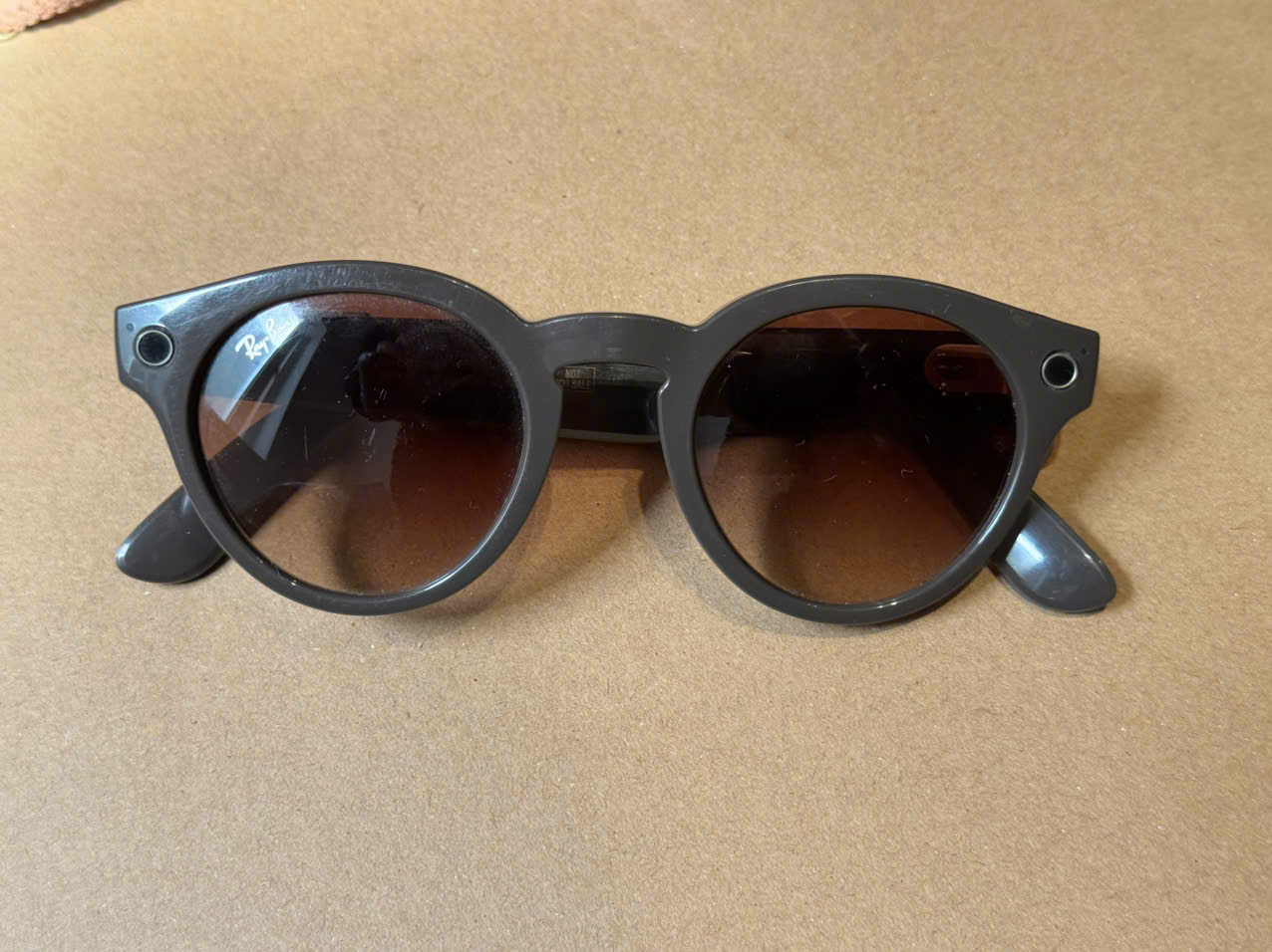 ray ban round 1